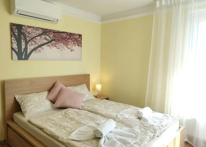 Apartament Nest2 *